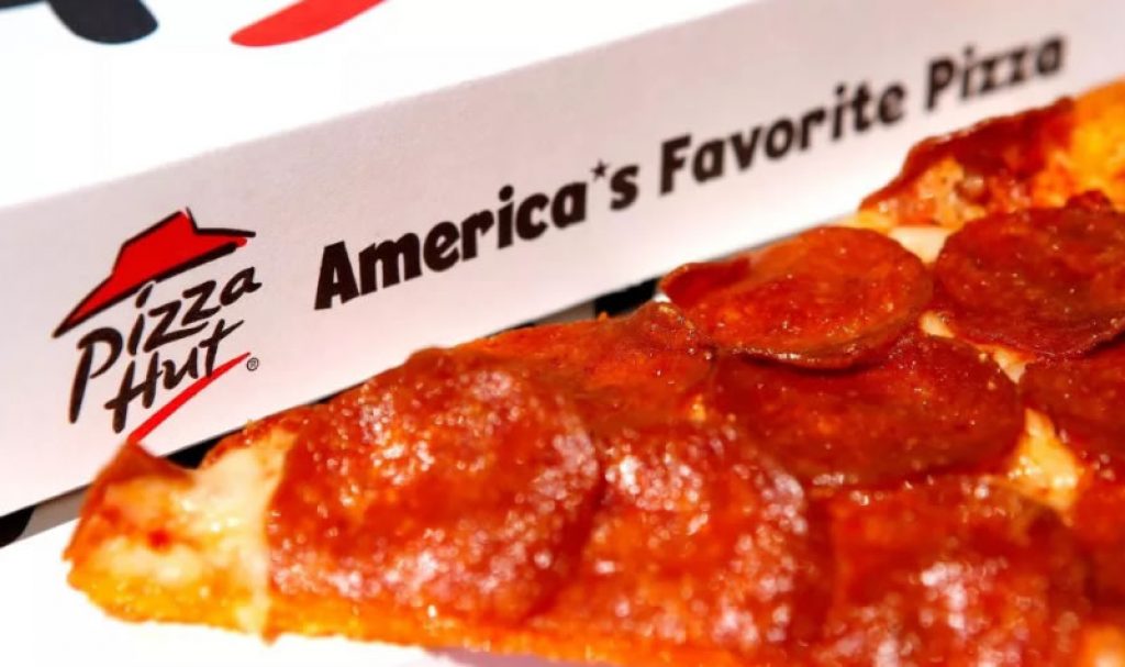 Pizza Hut Student Discounts to Use Money saving hacks on your takeaway